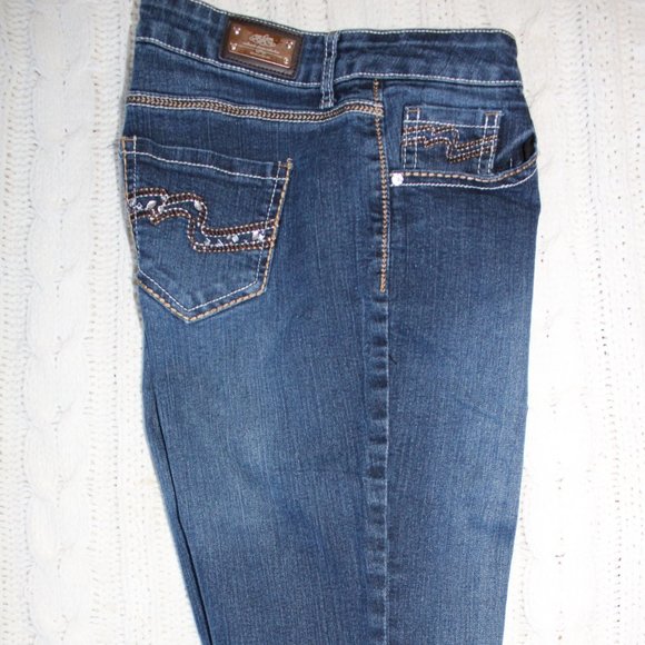 Blue Denim W/ Stitched And Rhinestones Capri Pants - Picture 1 of 8